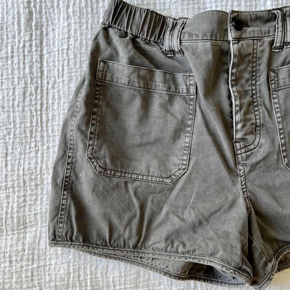 madewell belclaire pull-on short - Picture 3 of 6